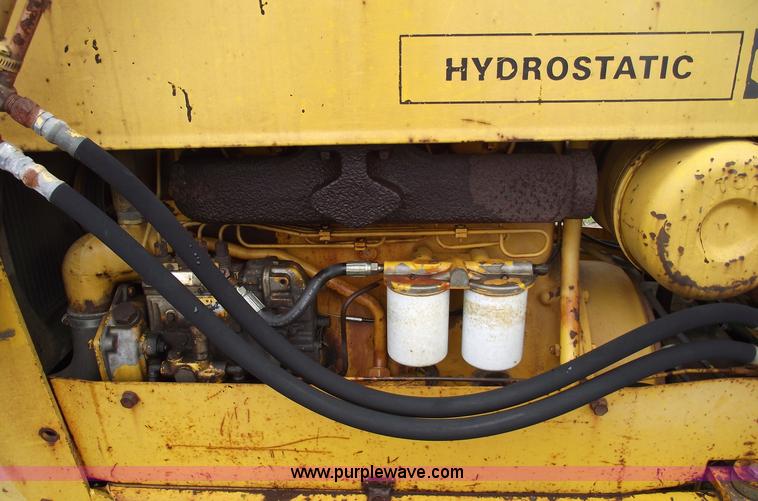 image for item 5435 1975 Case 475 cable plow