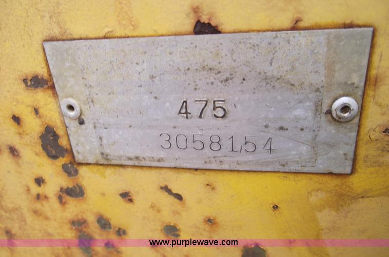 image for item 5435 1975 Case 475 cable plow