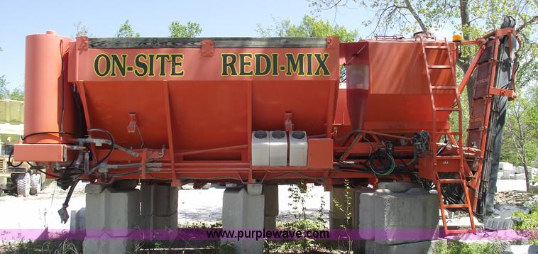 image for item 5507 2001 SiteMix Redi-Mix volumetric mixer