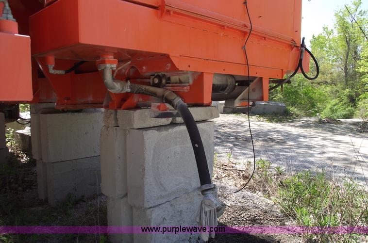 image for item 5507 2001 SiteMix Redi-Mix volumetric mixer