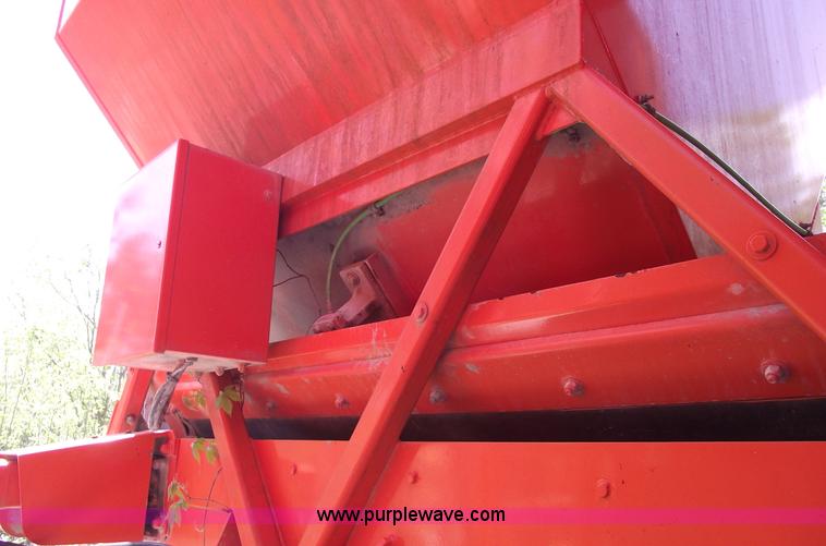 image for item 5507 2001 SiteMix Redi-Mix volumetric mixer