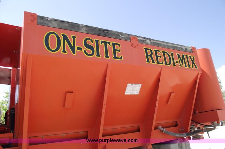 image for item 5508 2001 SiteMix Redi-Mix volumetric mixer