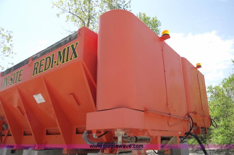 image for item 5508 2001 SiteMix Redi-Mix volumetric mixer