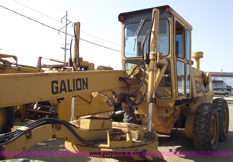 image for item 5537 Galion A550 articular motor grader