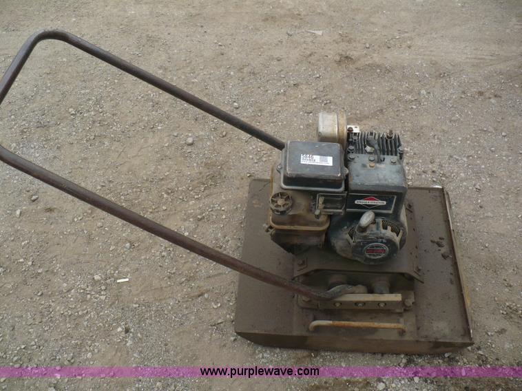 image for item 5846 Wacker VPG160B vibratory compactor