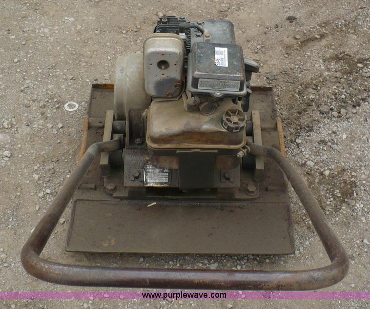 image for item 5846 Wacker VPG160B vibratory compactor