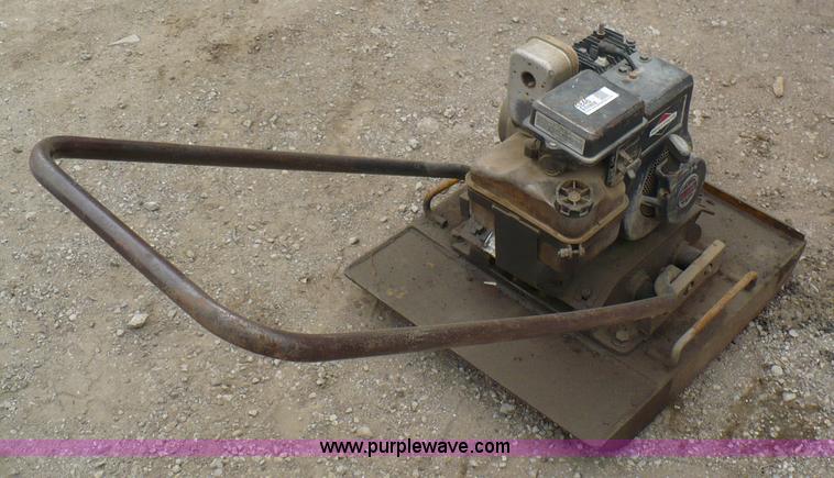 image for item 5846 Wacker VPG160B vibratory compactor