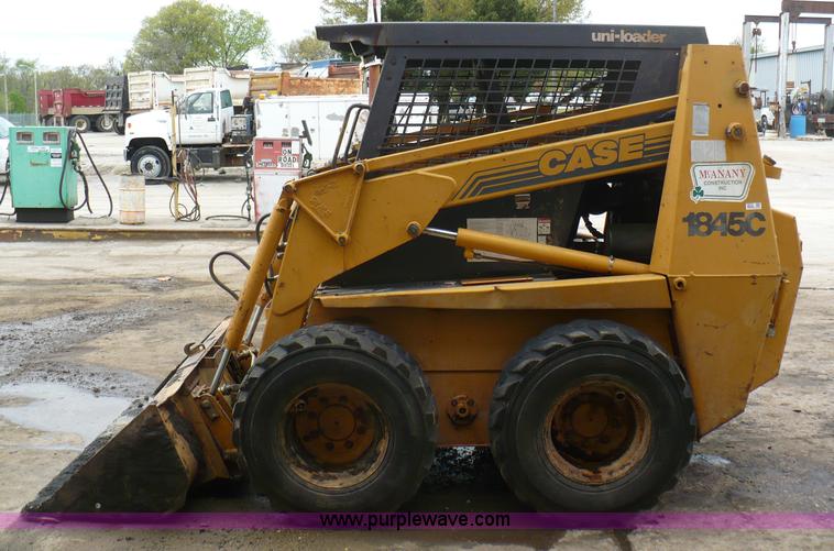 image for item 5878 1996 Case 1845C skid steer