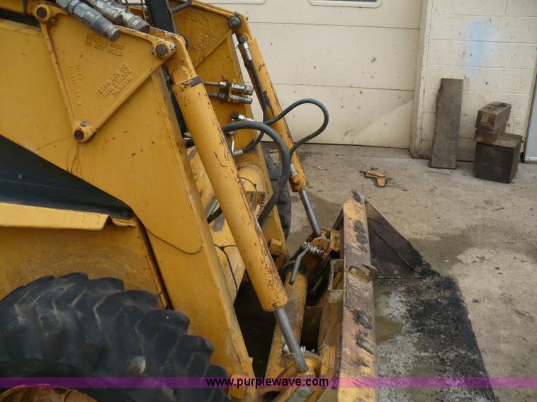 image for item 5878 1996 Case 1845C skid steer