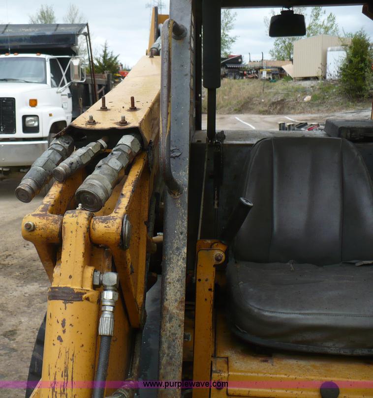 image for item 5878 1996 Case 1845C skid steer