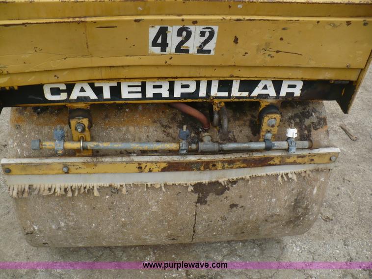 image for item 5882 1989 Caterpillar CB-214B roller