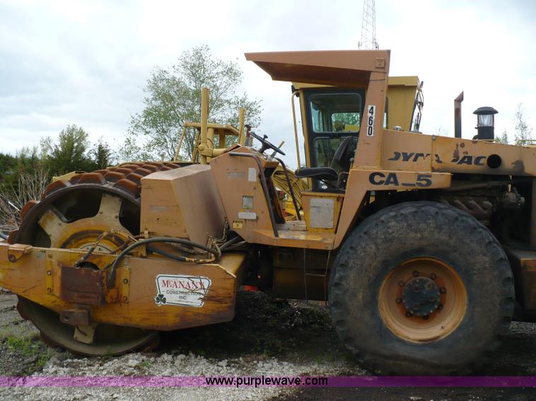 image for item 5883 1980 Dynapac sheeps foot compactor