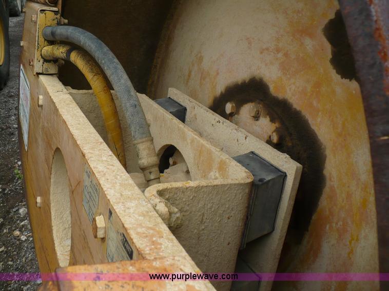 image for item 5883 1980 Dynapac sheeps foot compactor