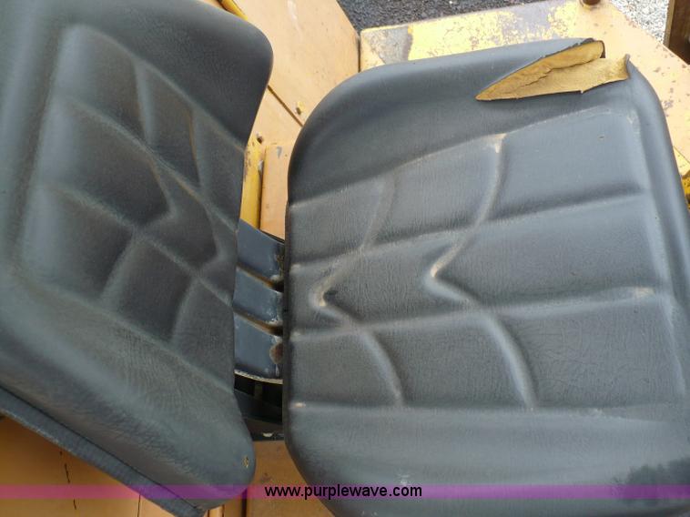 image for item 5883 1980 Dynapac sheeps foot compactor