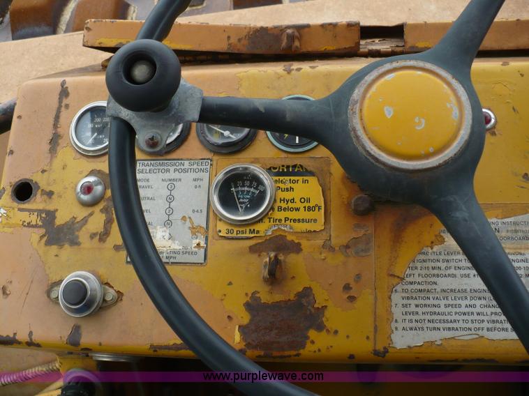 image for item 5883 1980 Dynapac sheeps foot compactor