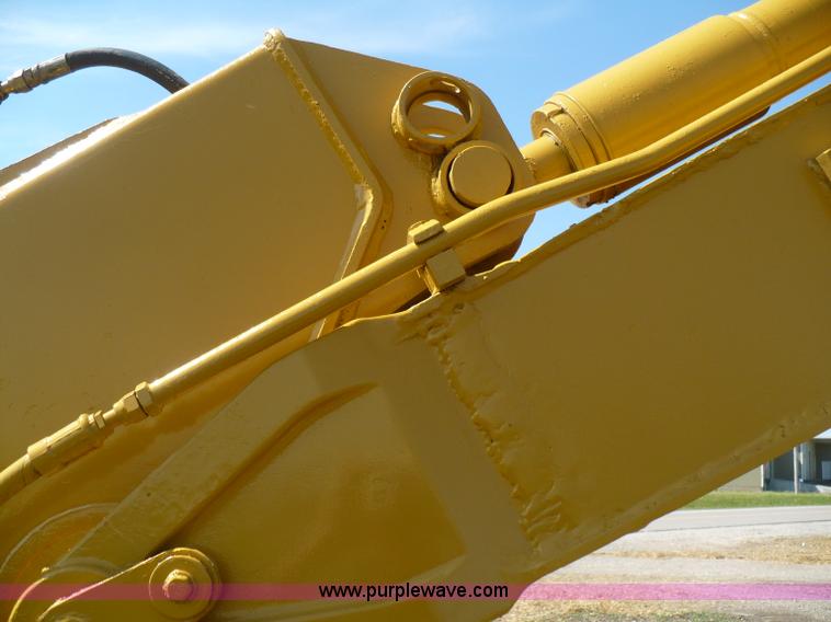 image for item 5886 Caterpillar 307 excavator