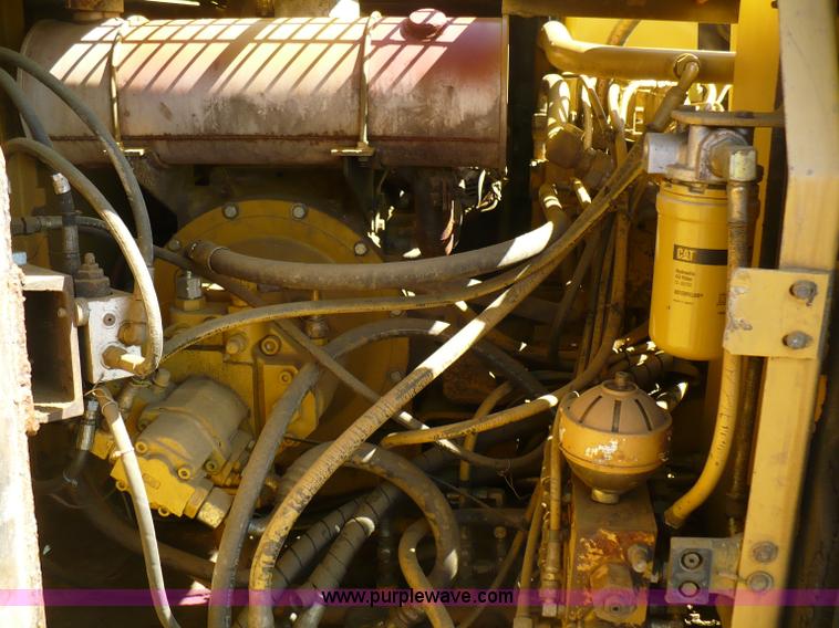 image for item 5886 Caterpillar 307 excavator