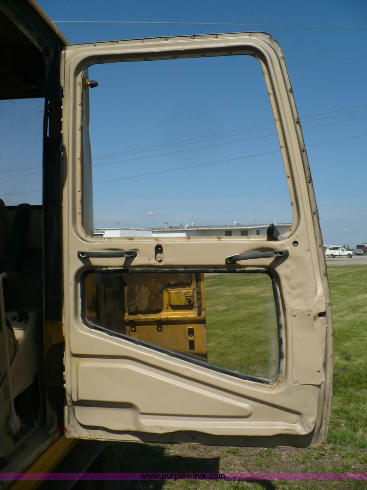 image for item 5886 Caterpillar 307 excavator