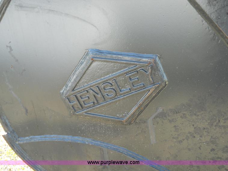 image for item 7862 Hensley PC300 excavator bucket