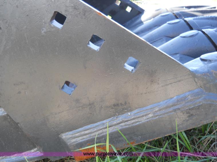 image for item 7862 Hensley PC300 excavator bucket