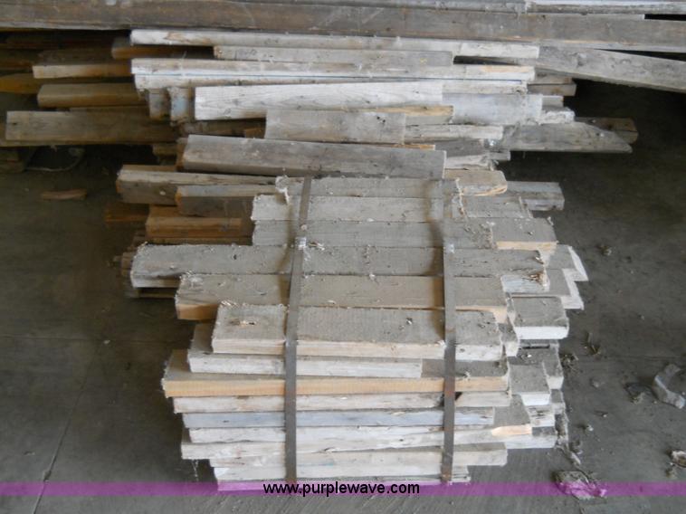 image for item 7870 Plywood/lumber used for making forms