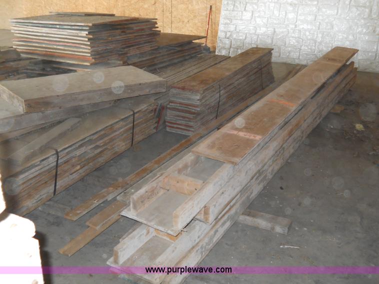 image for item 7870 Plywood/lumber used for making forms