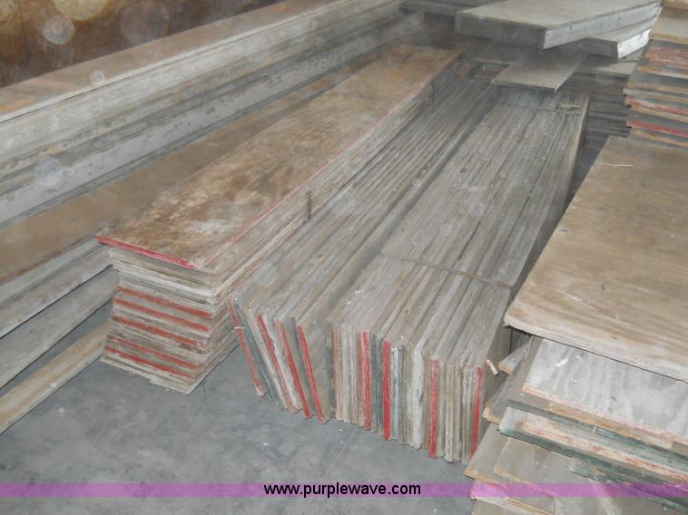 image for item 7870 Plywood/lumber used for making forms