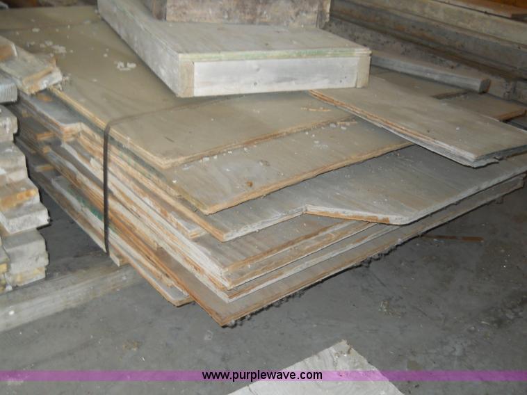image for item 7870 Plywood/lumber used for making forms