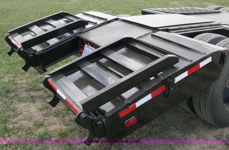 image for item 8052 1981 Hyster Low Boy triple axle trailer