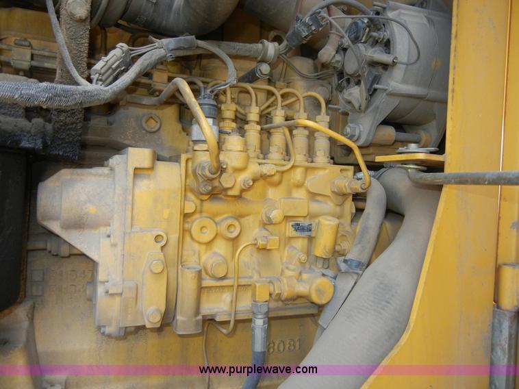 image for item 8535 1998 John Deere 770CH motor grader
