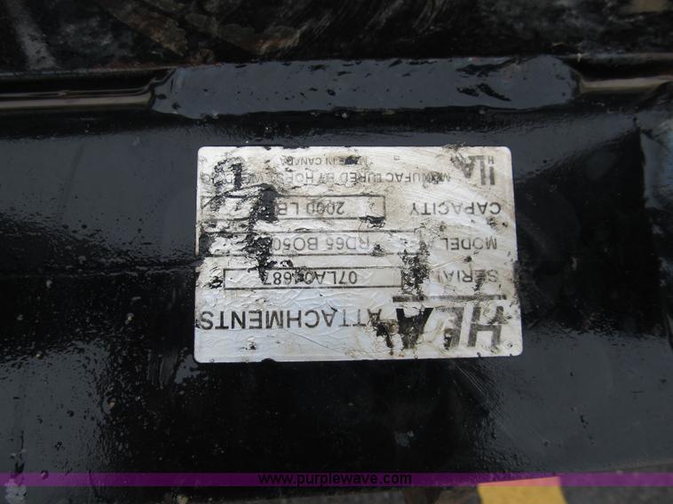 image for item 8979 2002 Caterpillar 257 skid steer