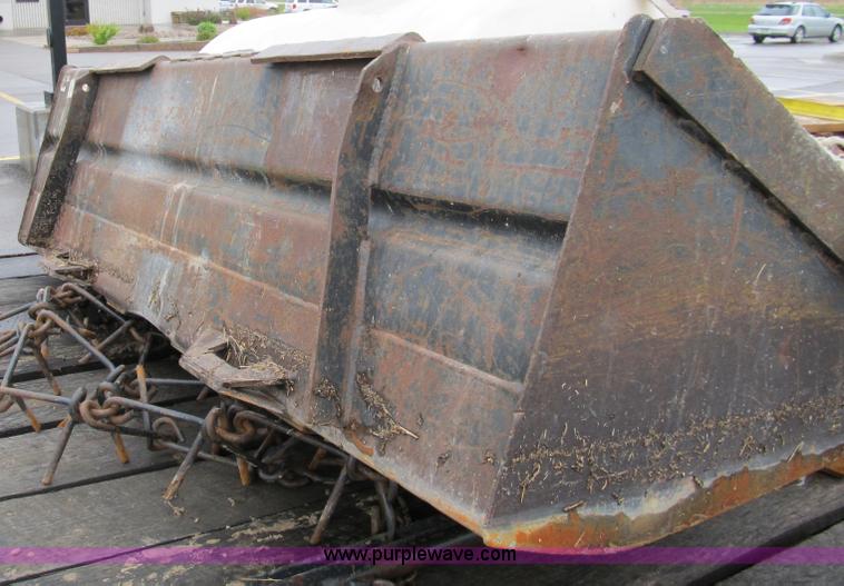 image for item 8979 2002 Caterpillar 257 skid steer