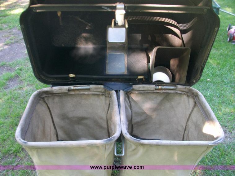 image for item 1013 Dixon 3304 zero turn mower