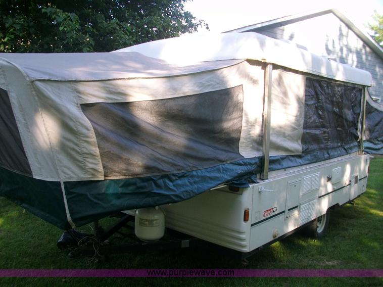 image for item 1016 1995 Coleman Fleetwood pop-up camper