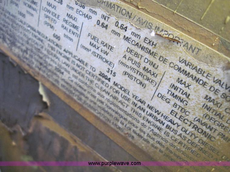 image for item 1270 2005 Kenworth T800B semi truck