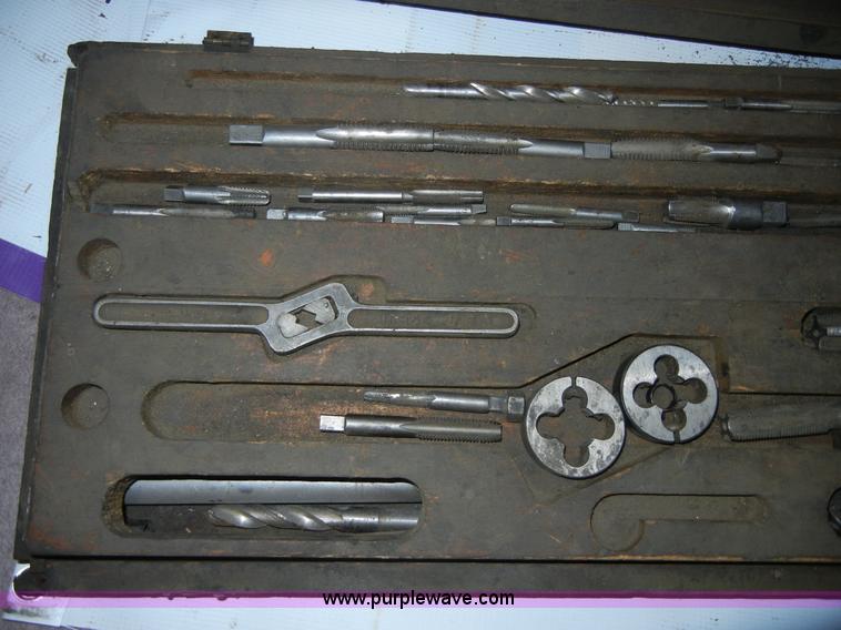 Morse tap and die set in Manhattan, KS Item 2196 sold Purple Wave