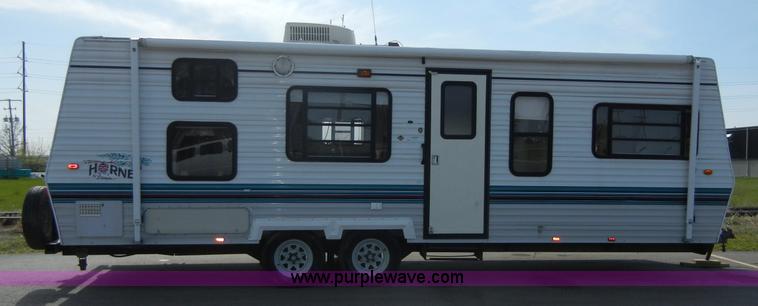 image for item 2216 1995 Damon Hornet 28' pull behind camper