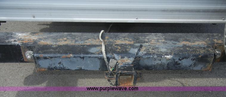 image for item 2216 1995 Damon Hornet 28' pull behind camper