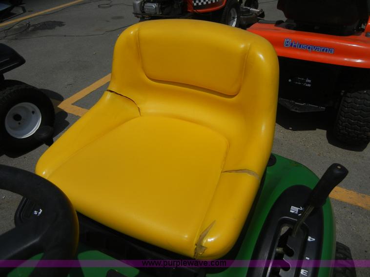 image for item 2229 2008 John Deere L100 lawn tractor