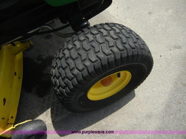 image for item 2229 2008 John Deere L100 lawn tractor