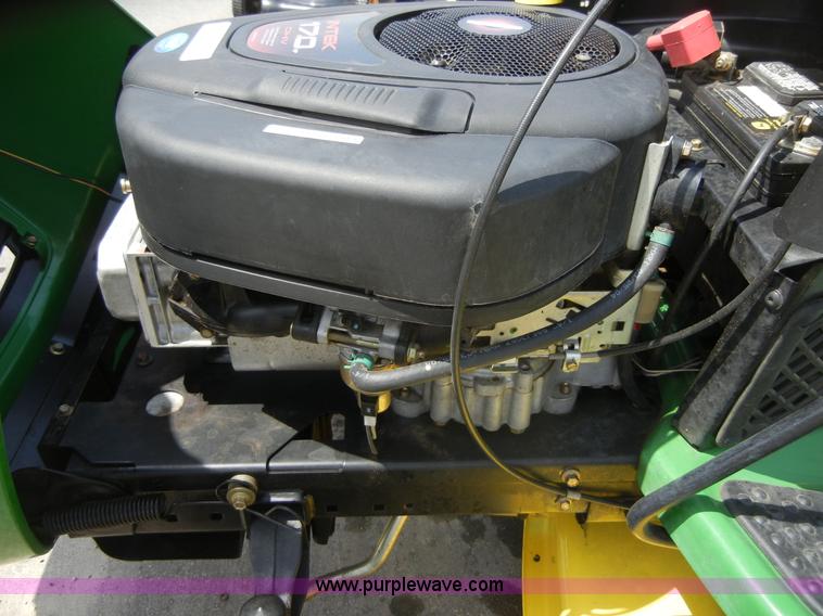 image for item 2229 2008 John Deere L100 lawn tractor