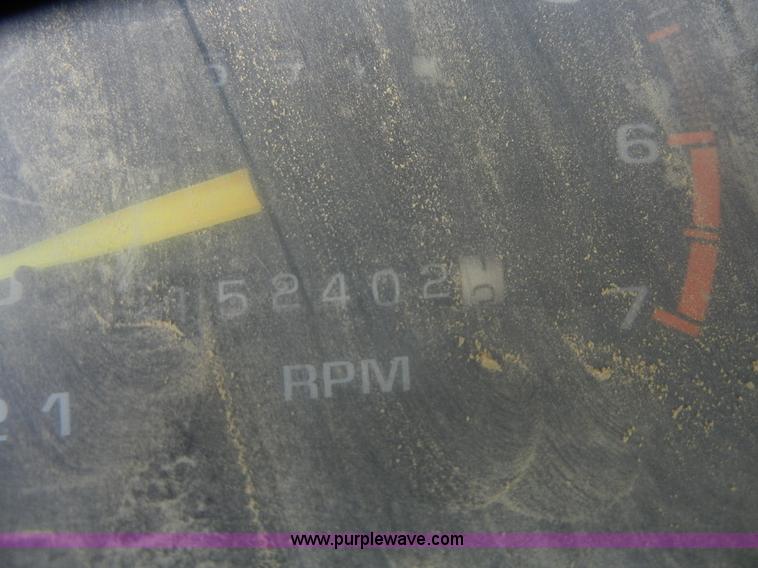 image for item 2246 1995 GMC Sonoma SLS pickup truck