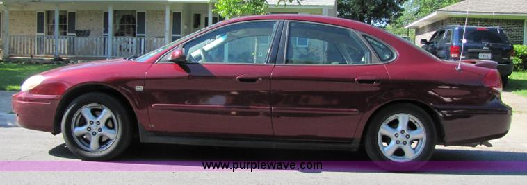 image for item 3458 2004 Ford Taurus SES