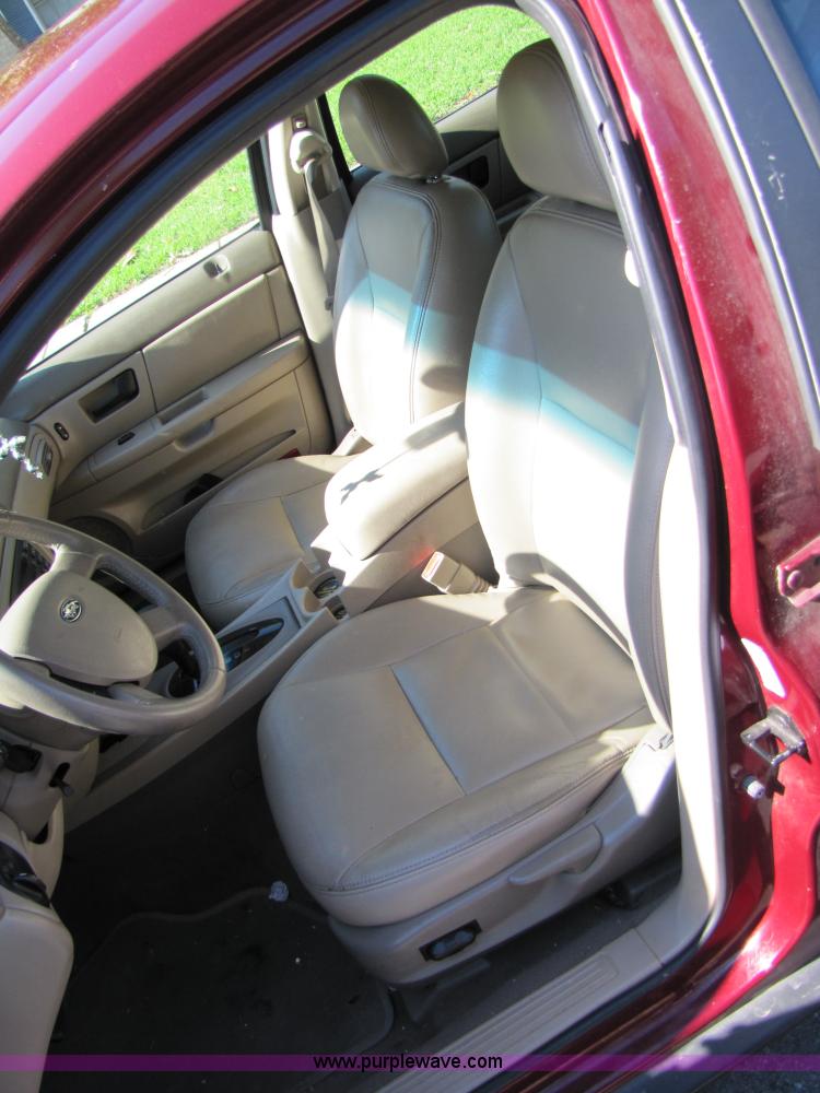 image for item 3458 2004 Ford Taurus SES