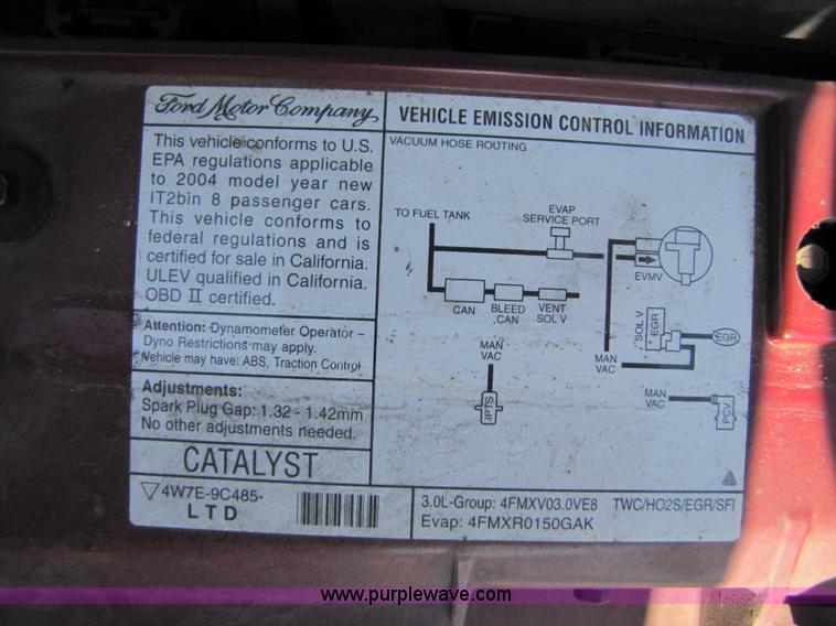 image for item 3458 2004 Ford Taurus SES