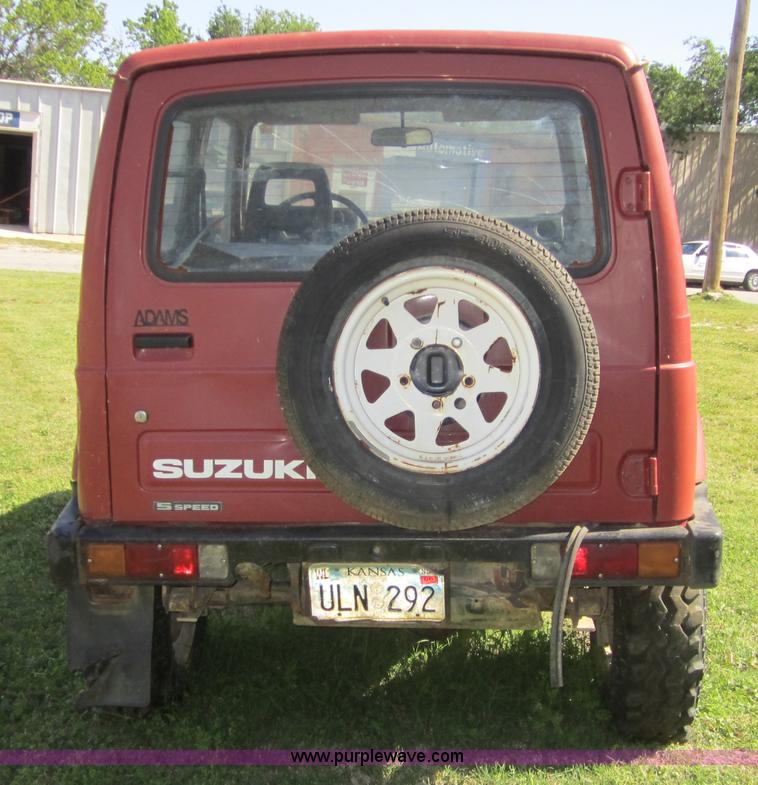 image for item 3691 1988 Suzuki Samurai JX SUV