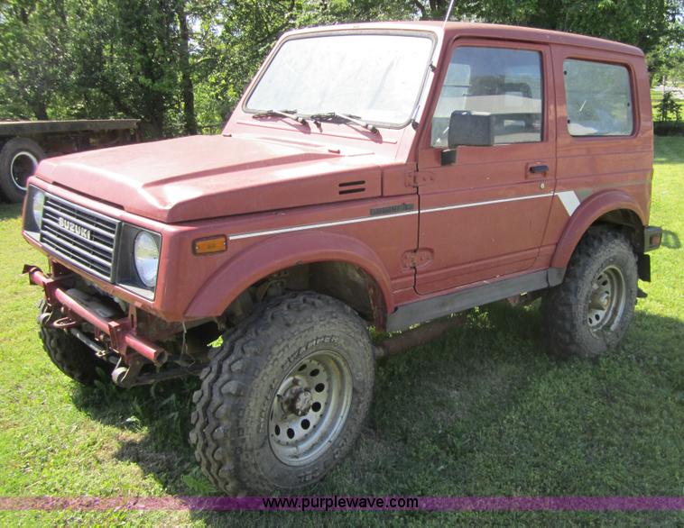 image for item 3691 1988 Suzuki Samurai JX SUV