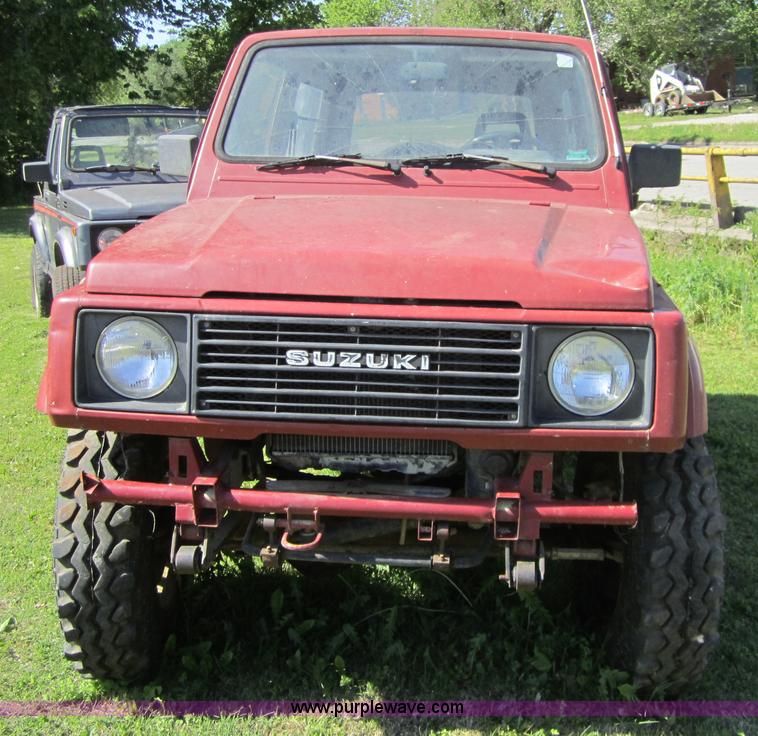 image for item 3691 1988 Suzuki Samurai JX SUV