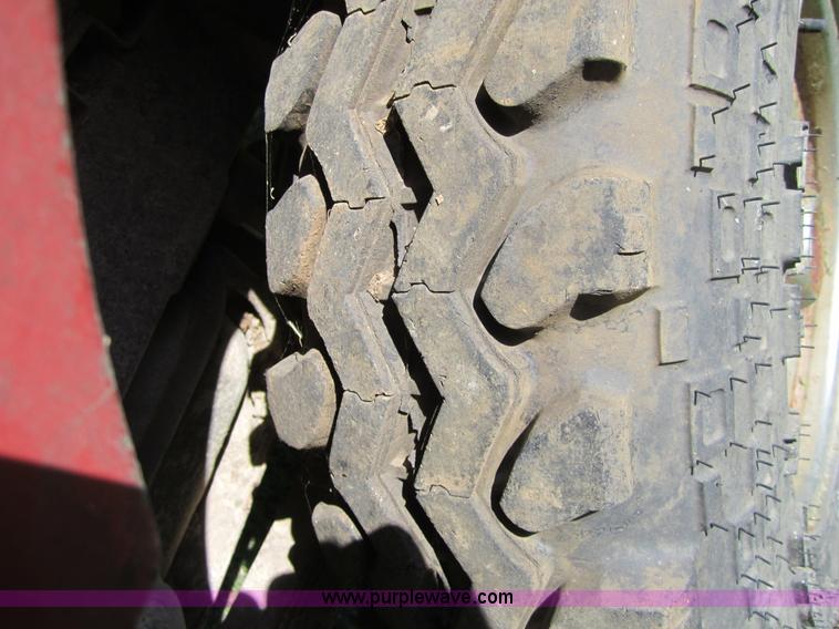 image for item 3691 1988 Suzuki Samurai JX SUV