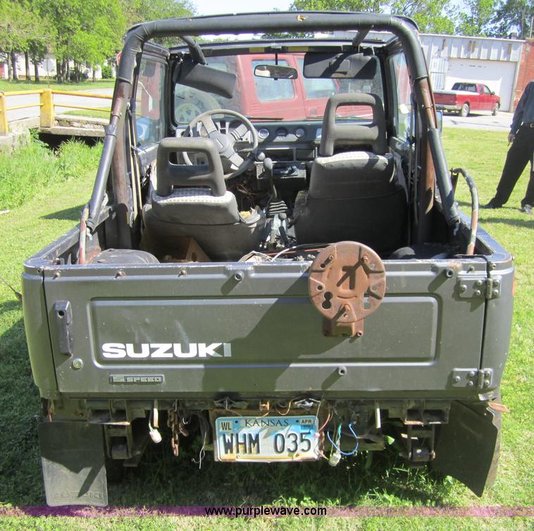 image for item 3692 1987 Suzuki Samurai JX SUV